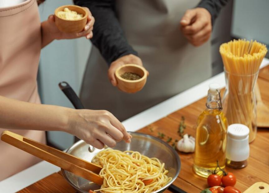 how to make a light pasta sauce with olive oil