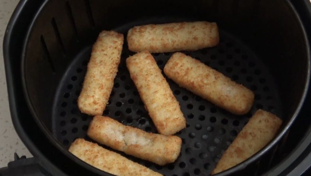 Can you cook Birds Eye fish fingers from frozen in an air fryer Can you cook Birds Eye fish fingers from frozen in an air fryer