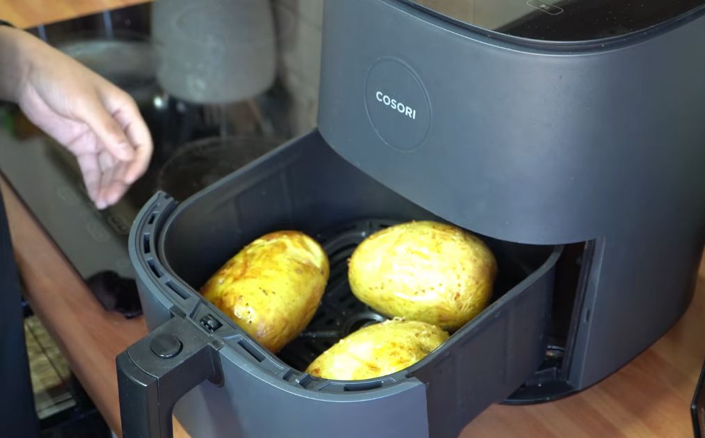 Can you cook McCain jacket potatoes in an air fryer Can you cook McCain jacket potatoes in an air fryer