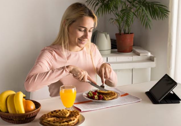 The Daily Food Habits of People Who Gained Weight Healthily and Kept It On